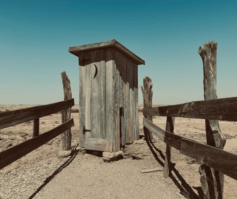 A Guide to Building your Off-Grid Home - Homes Off Grid