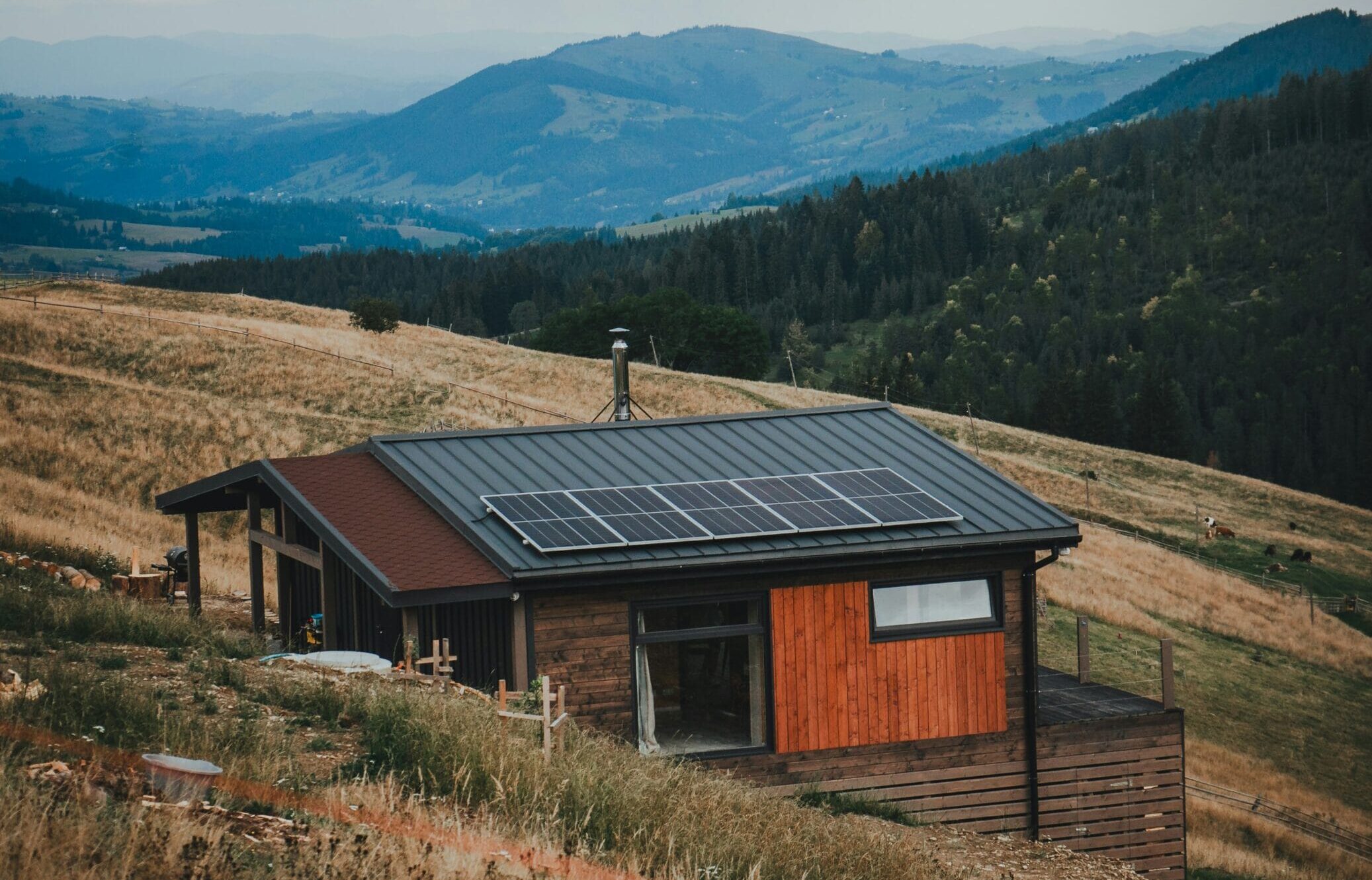 Affordable Off-Grid Living: How to Go Off-Grid on a Budget - Homes Off Grid