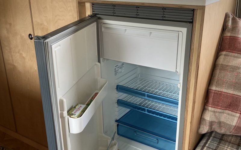 Fridge with freezer compartment
