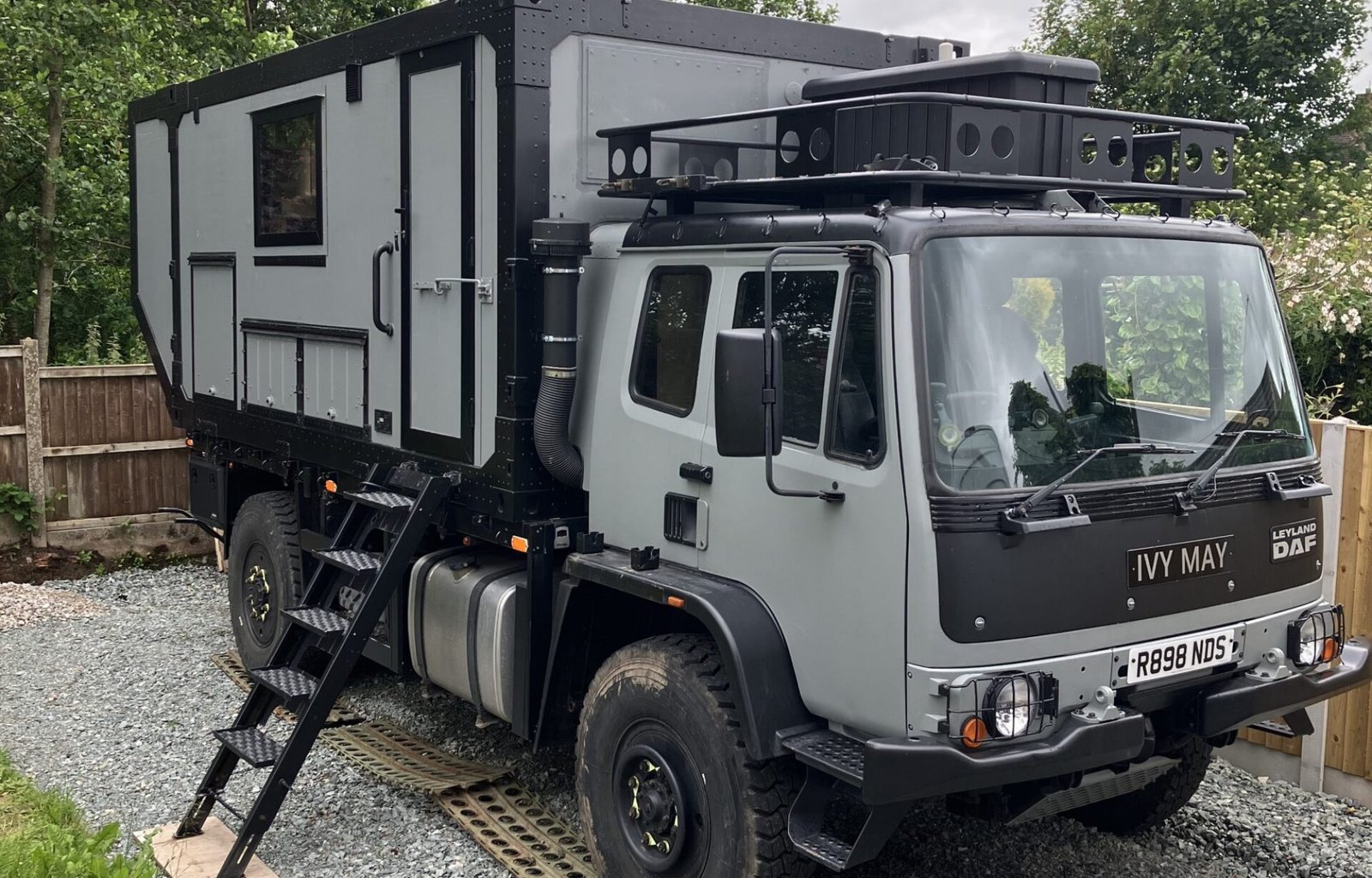 Leyland DAF T244 4×4 parked up