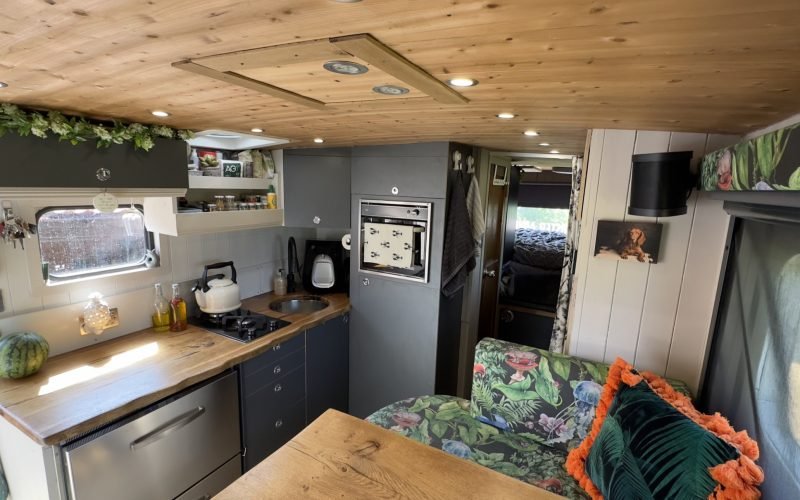 Practical kitchen with all the essentials