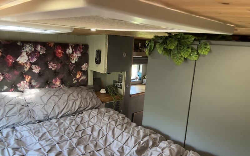 Comfortable double bed