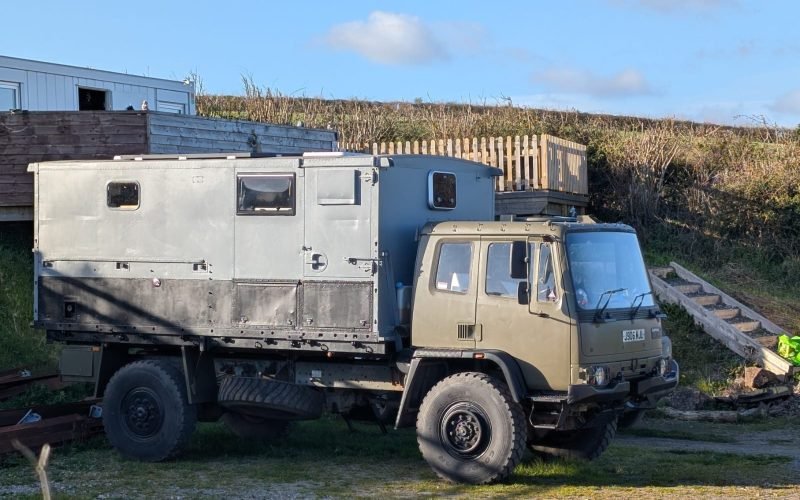 DAF 4X4 7.5T overlander side view